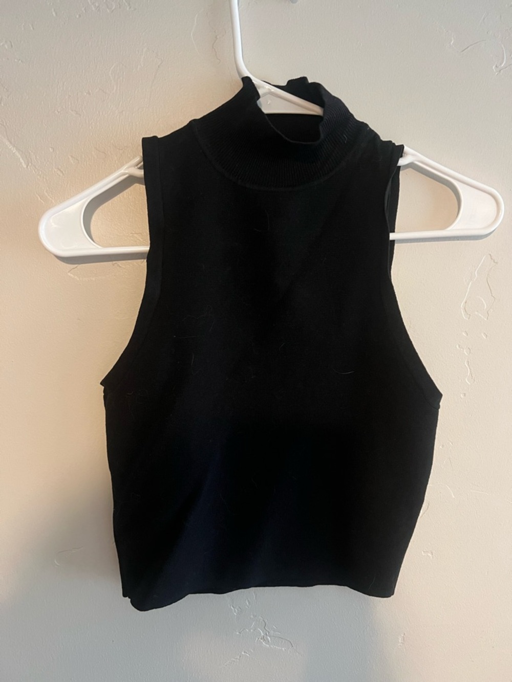 Zara Black Sleeveless Mock Neck Tank Top
